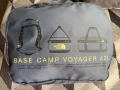 The North Face Base Camp Voyager Duffel 42 л-раница, снимка 2