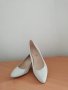Кожени кремави дамски обувки 5th Avenue, нови, 36 размер, снимка 1 - Дамски обувки на ток - 40183475