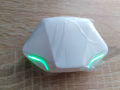 Бели светещи слушалки, снимка 1 - Bluetooth слушалки - 44580303