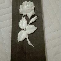 Малко пано ,,Бяла роза,,, снимка 3 - Декорация за дома - 31336856