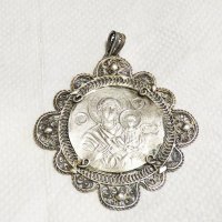 Възрожденска Сребърна икона, амулет, накит, медальон с Богородица, Дева Мария - Панагия 70 мм - Бого, снимка 3 - Антикварни и старинни предмети - 30339453