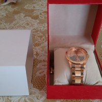 Продавам чисто нов дамски часовник! , снимка 5 - Дамски - 35218561