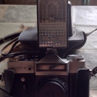 Ретро фотоапарат,,Зенит-Е"и светкавица , снимка 4 - Антикварни и старинни предмети - 37586954