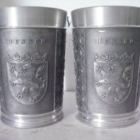 Стари чаши от цветен метал - 2 бр, снимка 1 - Антикварни и старинни предмети - 29652858
