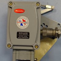 позиционер Dresser Masoneilan 8013-057 pneumatic valve positioner, снимка 5 - Резервни части за машини - 37203565