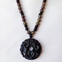 Амулет от обсидиан с наниз от полускъпоценни камъни, снимка 4 - Колиета, медальони, синджири - 40572381