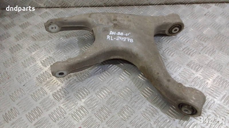 Носач Audi A4 B8 2.0TDI 2011г.(заден ляв)	, снимка 1