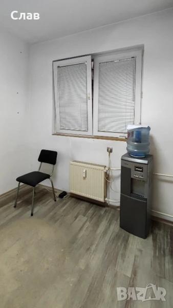 Самостоятелно помещение със санитарен възел за офис, снимка 1