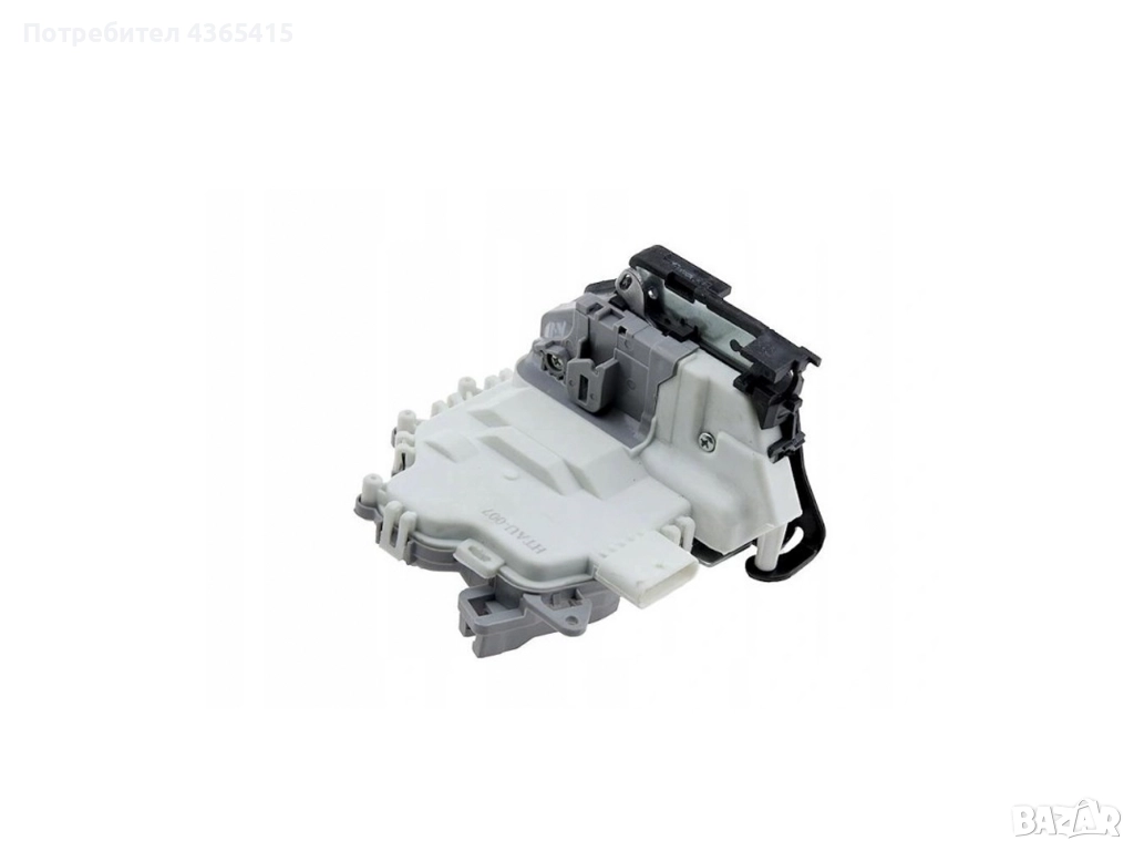 Брава за Audi A5 8Т за задна лява врата 8K0839015C, снимка 1