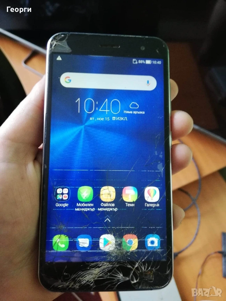 Телефон Asus ZenFone , снимка 1