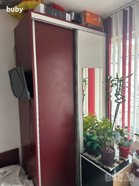 Гардероб с плъзгащи врати, снимка 1