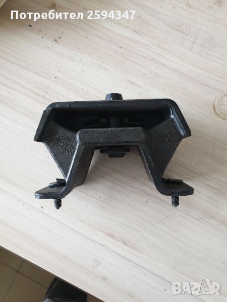 SSANGYONG KYRON 2.0-2.7XDI от2005г ТАМПОН ДВИГАТЕЛ ПРЕДЕН SS, снимка 1