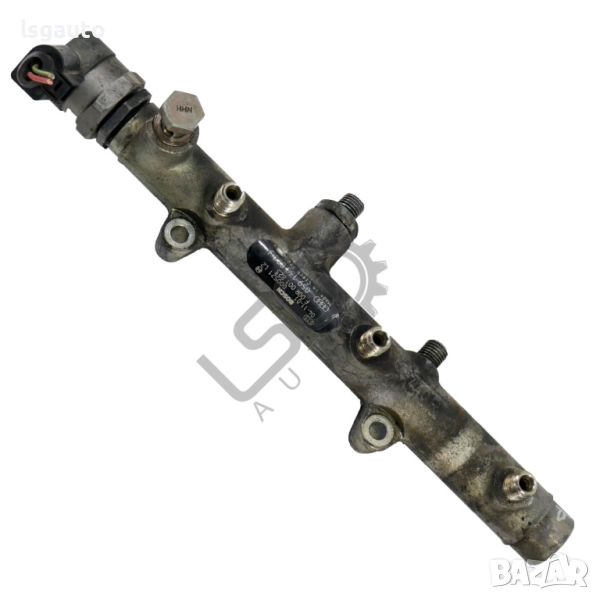 Дясна горивна рейка AUDI A8 (D3) 2003-2010 ID: 152812, снимка 1