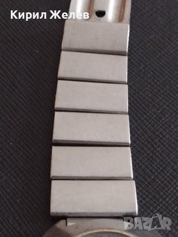 СТАР КОЛЕКЦИОНЕРСКИ ЧАСОВНИК ZARIA 22 JEWELS USSR за колекция 33383, снимка 9 - Антикварни и старинни предмети - 38690433