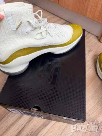 Оригинални нови маратонки Under Armour Curry 4 Retro! 44,45,46 н, снимка 9 - Маратонки - 52323598