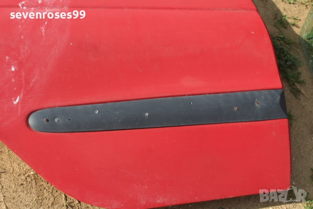 Врата задна дясна Рено Меган Сценик Renault Megane Scenic, снимка 3 - Части - 50567008