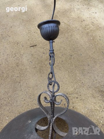 Немски полилей от ковано желязо и дърво, снимка 3 - Лампи за таван - 39415204