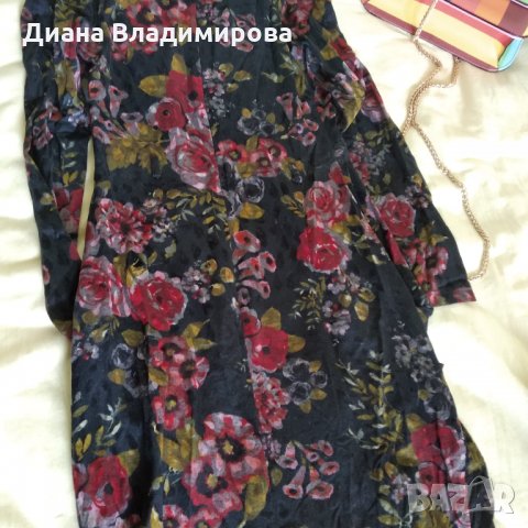 Дамска рокля, флорален принт, гръцко деколте, интересни плохи, снимка 2 - Рокли - 31824128