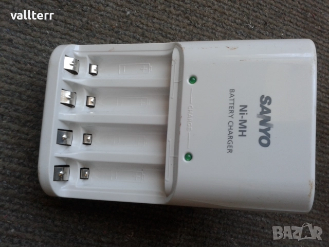 мотори 220-3 вол /зарядни,уреди.спиртник,ретро апаратура,пусково табло и други, снимка 4 - Друга електроника - 51605227