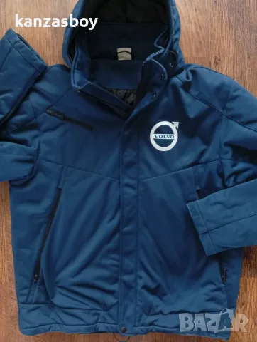 volvo trucks driver softshell jacket - ДЕБЕЛО мъжко софтшел яке НОВО БЕЗ ЕТИКЕТИ 2ХЛ, снимка 6 - Якета - 56260561