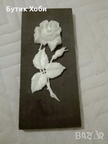 Малко пано ,,Бяла роза,,, снимка 3 - Декорация за дома - 31336856