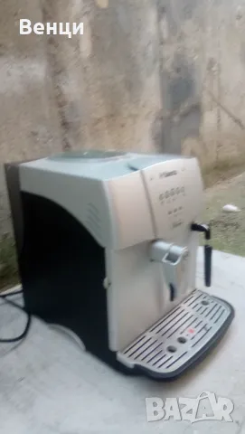 Кафемашина Saeco Incanto., снимка 3 - Кафемашини - 49425538