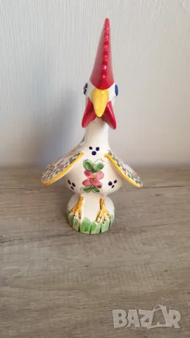 Порцеланова португалска фигура петел ръчно рисувана, снимка 3 - Антикварни и старинни предмети - 47729723