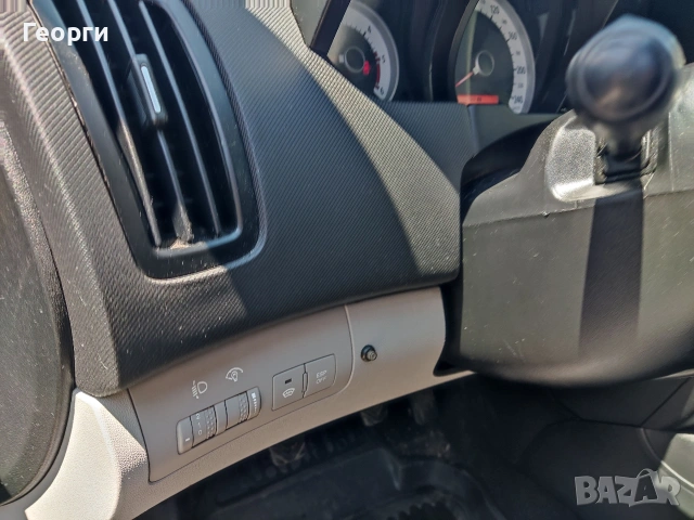 Kia ceed 1.6crdi 116к.с., снимка 8 - Автомобили и джипове - 53374644