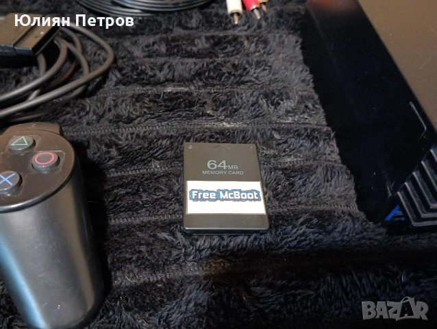 Продавам Пс2 хакната с оригиналните и кабели 2бр джойстици мемори карта и 11бр игри, снимка 3 - PlayStation конзоли - 54308242