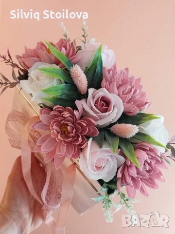 🌸Ново🌸Страхотна розова чантичка със сапунени цветя за вашите специални поводи🌸 , снимка 4 - Подаръци за жени - 42846184