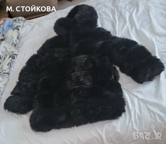 палто с косъм размер XS в черно с качулка, снимка 7 - Палта, манта - 52896657