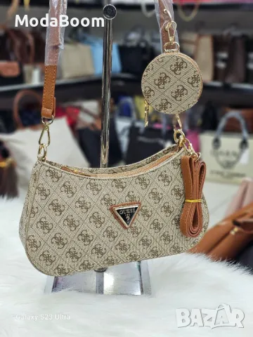 Prada дамски чанти Различни цветове , снимка 10 - Чанти - 48466378