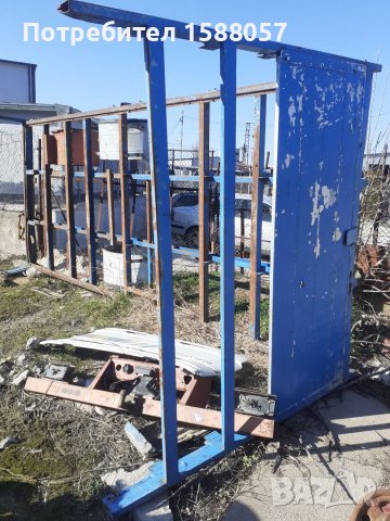 Продавам оригиналени части за Ивеко във много добро състояние 