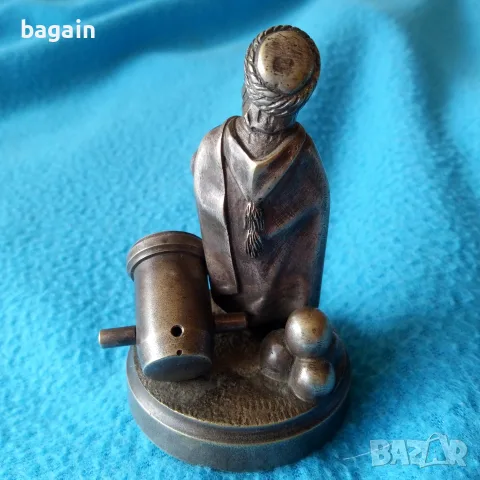 Бронзова статуя на войник., снимка 4 - Антикварни и старинни предмети - 56192176