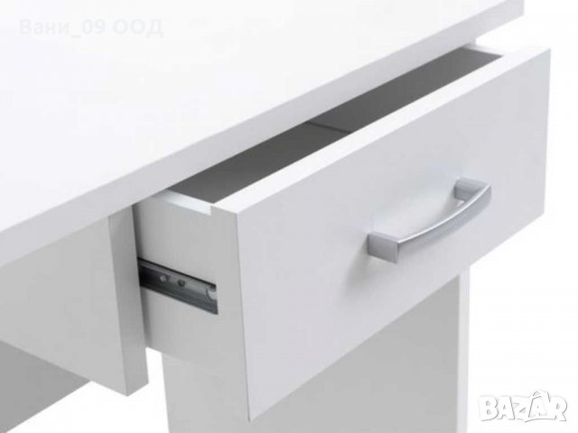 Стилно бюро с практичен дизайн в бял цвят, снимка 3 - Бюра - 31597858