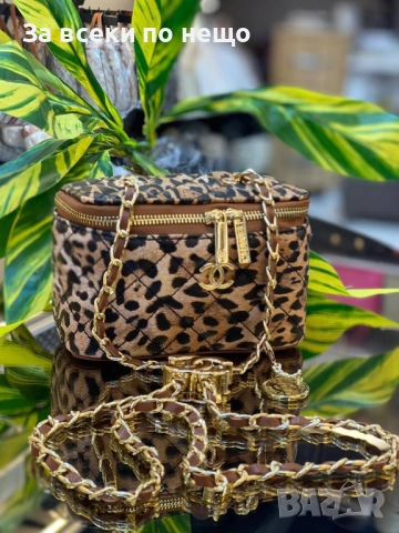 Chanel Чанта Тип Куфар Шанел - Налични Различни Цветове Код E1225, снимка 2 - Чанти - 53265543