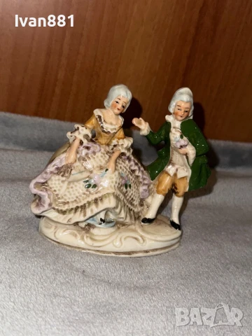 Винтидж порцеланова немска фигура с маркировка, снимка 1