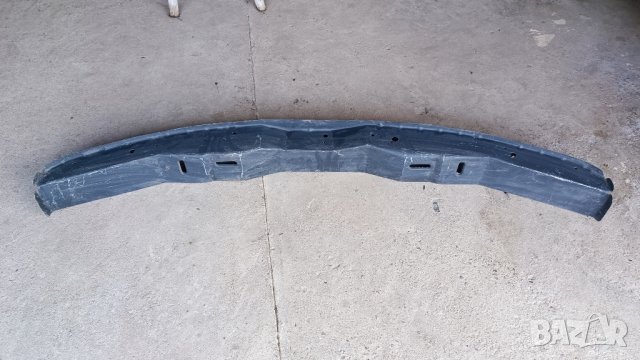 Мерцедес Спринтер (00-06) греда зад предна броня