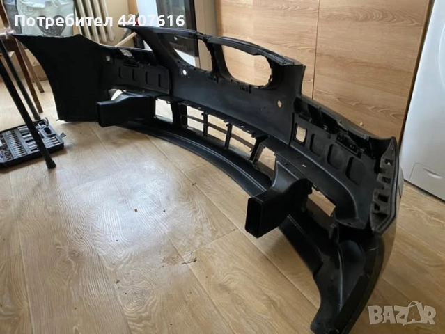 Предна броня за бмв е60 (черна), снимка 2 - Части - 52592039