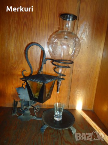 Винтидж дозатор,аератор,декантера за вино