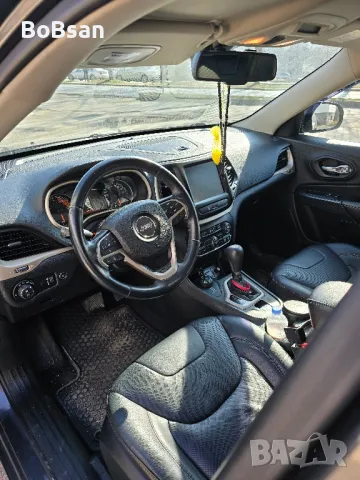 Jeep Cherokee 2.2 Limited, снимка 12 - Автомобили и джипове - 49034656