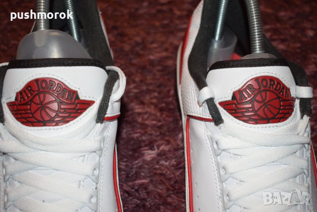 Jordan 2 Retro Low Chicago (2016), снимка 3 - Маратонки - 36937081