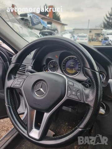 Mercedes-Benz E 350 4 matic airmatic AMG пакет на части, снимка 10 - Автомобили и джипове - 39534109