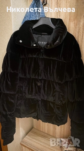 Кадифено зимно яке Guess, снимка 1
