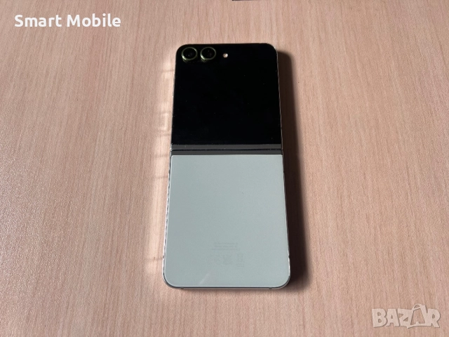 Продавам Samsung Galaxy Z Flip5 256/12GB, снимка 3 - Samsung - 52691613