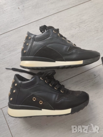 Love moschino дамски обувки 