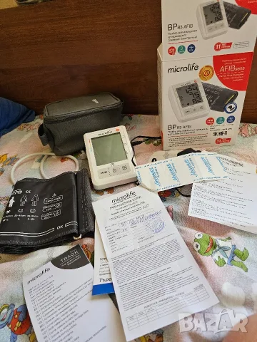 апарат за кръвно налягане Microlife на ток ,3 пъти мери сам ,открива аритмия , снимка 6 - Уреди за диагностика - 55970075