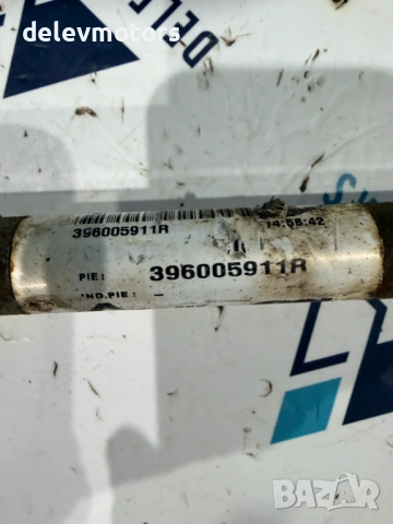 396005911R задна лява полуоска от Dacia Duster 2 1.3 TCe двигател H5H480, 4x4, 150 кс., 6 ск., снимка 4 - Части - 53169708