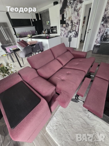 Диван, снимка 3 - Дивани и мека мебел - 52476598