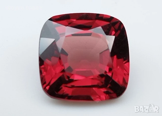 Безупречен червен шпинел с тегло 2.38кт.! Сертификат! Нов!, снимка 3 - Други - 47351194